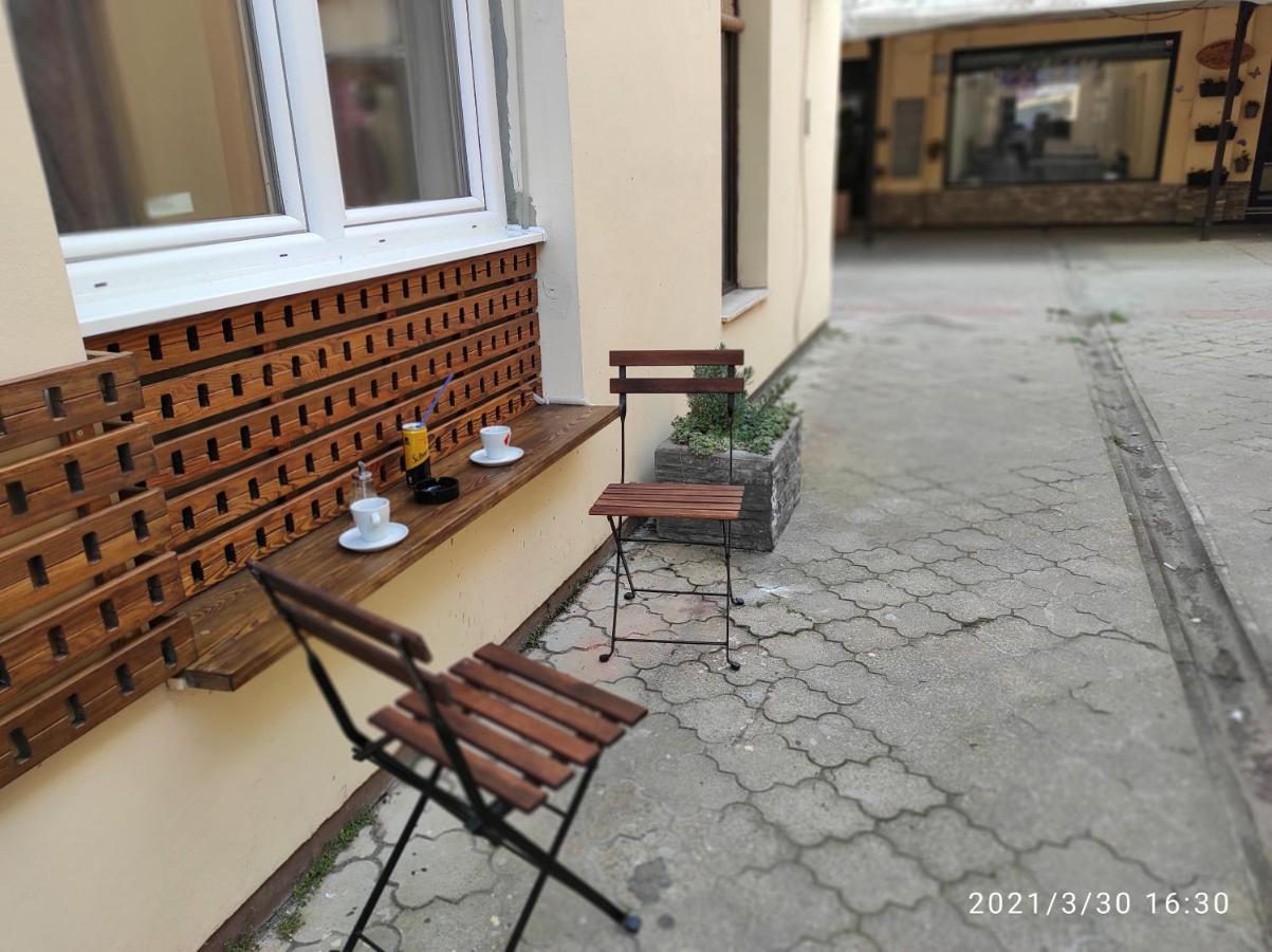 Retro Apartment Zemun Екстер'єр фото